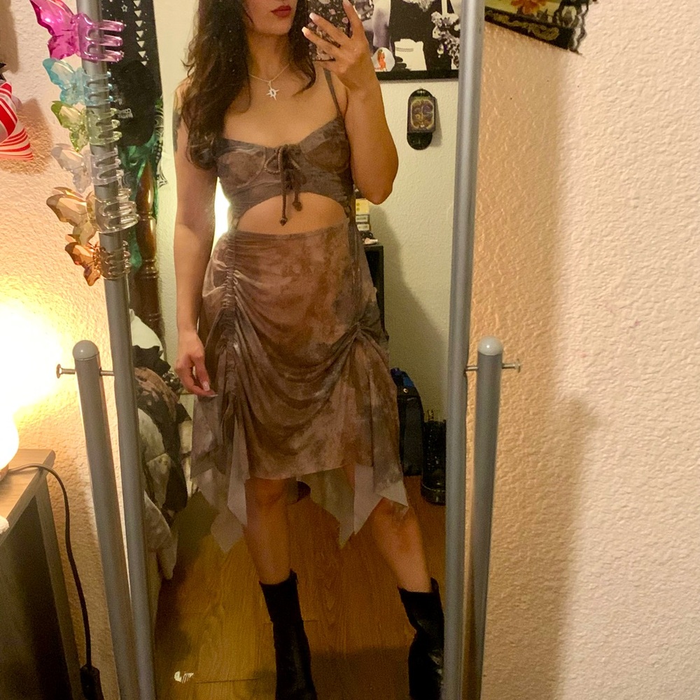 Darker wavs dress. XS